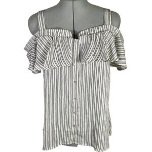 Romeo & Juliet Couture Black and White Ruffled Blouse small